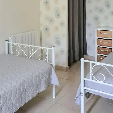 Cozy In Saint-vincent-la-chatr With Wifi *
